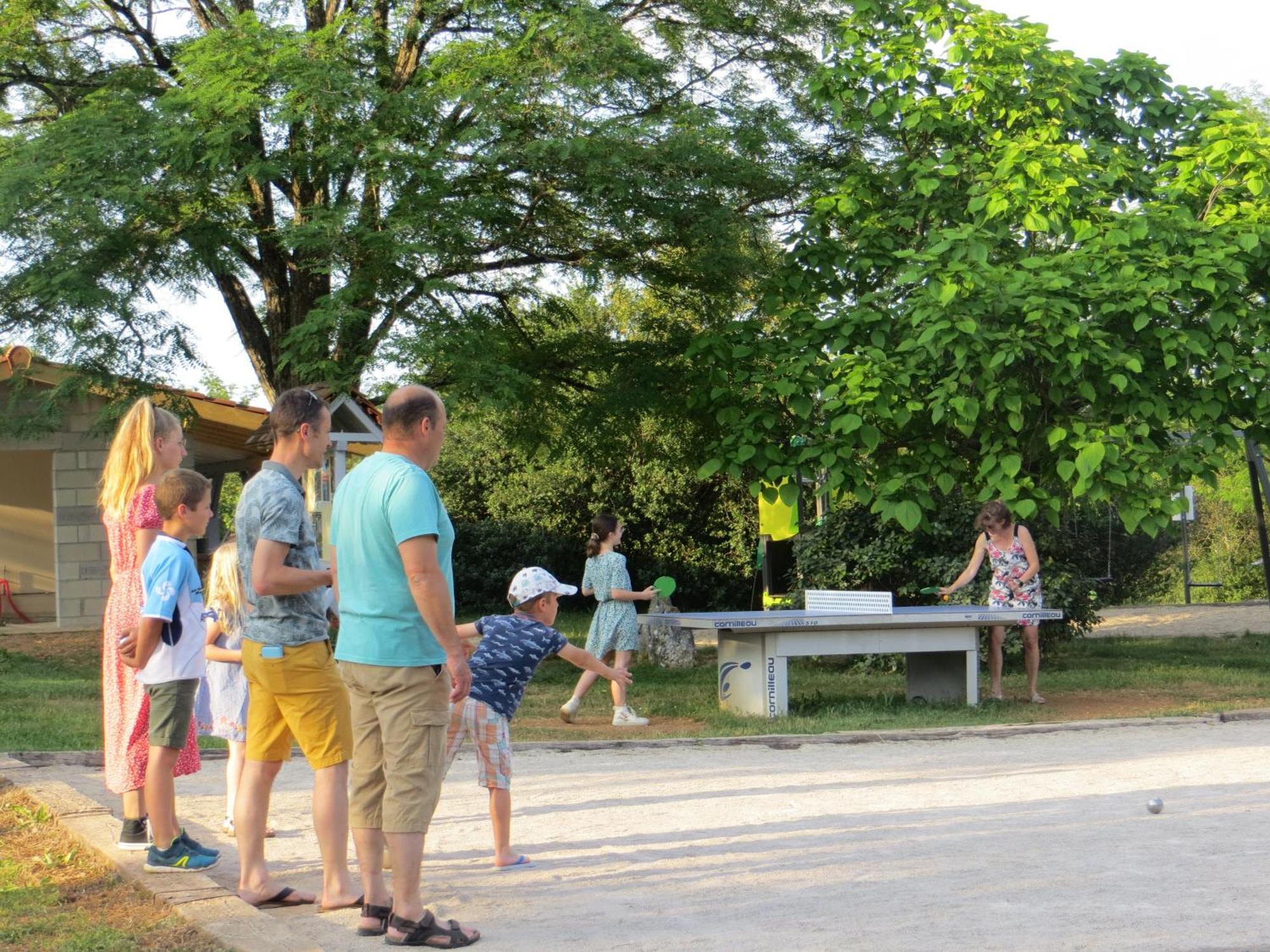 Camping Les Campagnes โรกามาดูร์ ภายนอก รูปภาพ